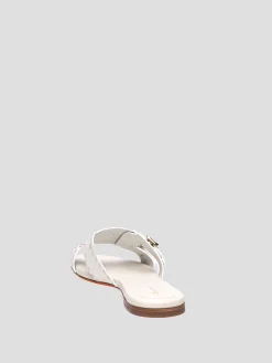 Didi Flat with Stitch Detail