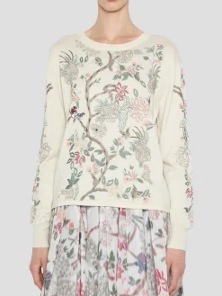 Garden Embroidered Pullover in Ecru