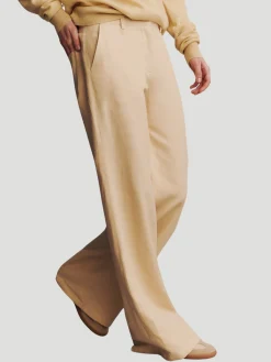 Howard Pant in Butter