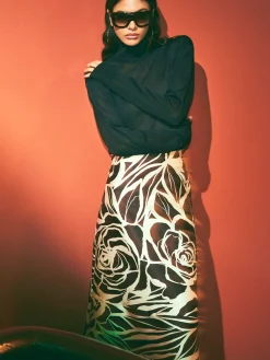 Patel Skirt in Black Petal