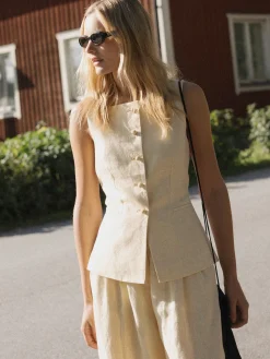 Rio Vest in Dusty Citron
