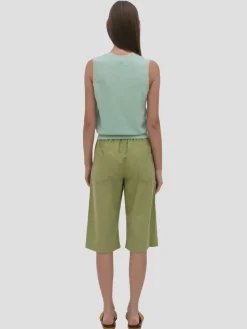 Sweater Vest in Mint