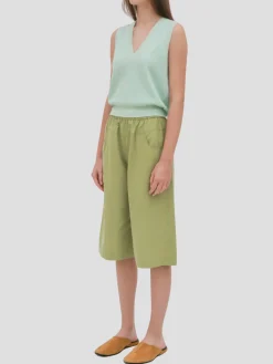 Sweater Vest in Mint